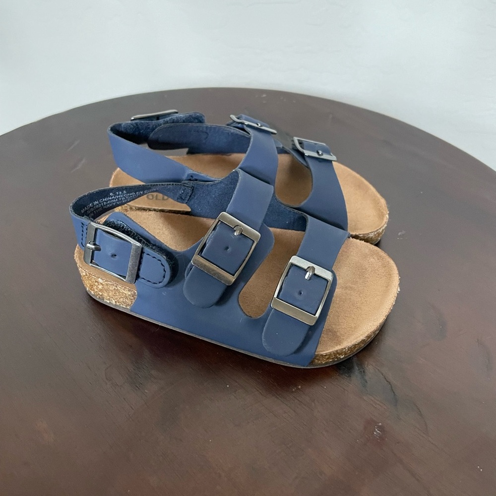 New without tags - Toddler Double Buckle Sandals. Size 6 - Navy